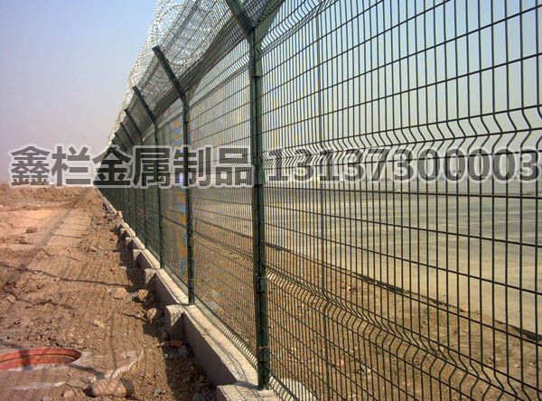 机场护栏网